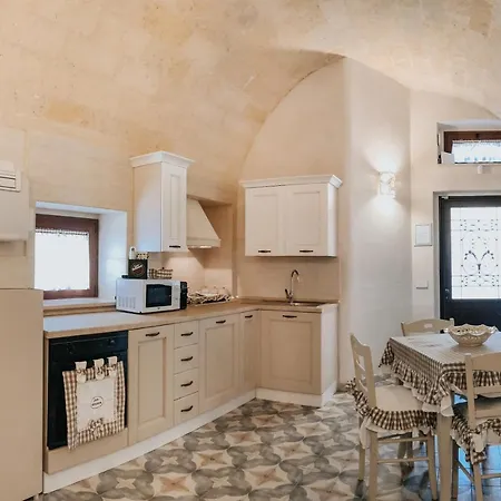 Casa Menodda